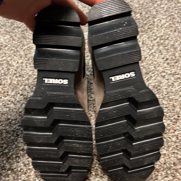 Worn twice.  Sorrel booties - Picture 4 of 4